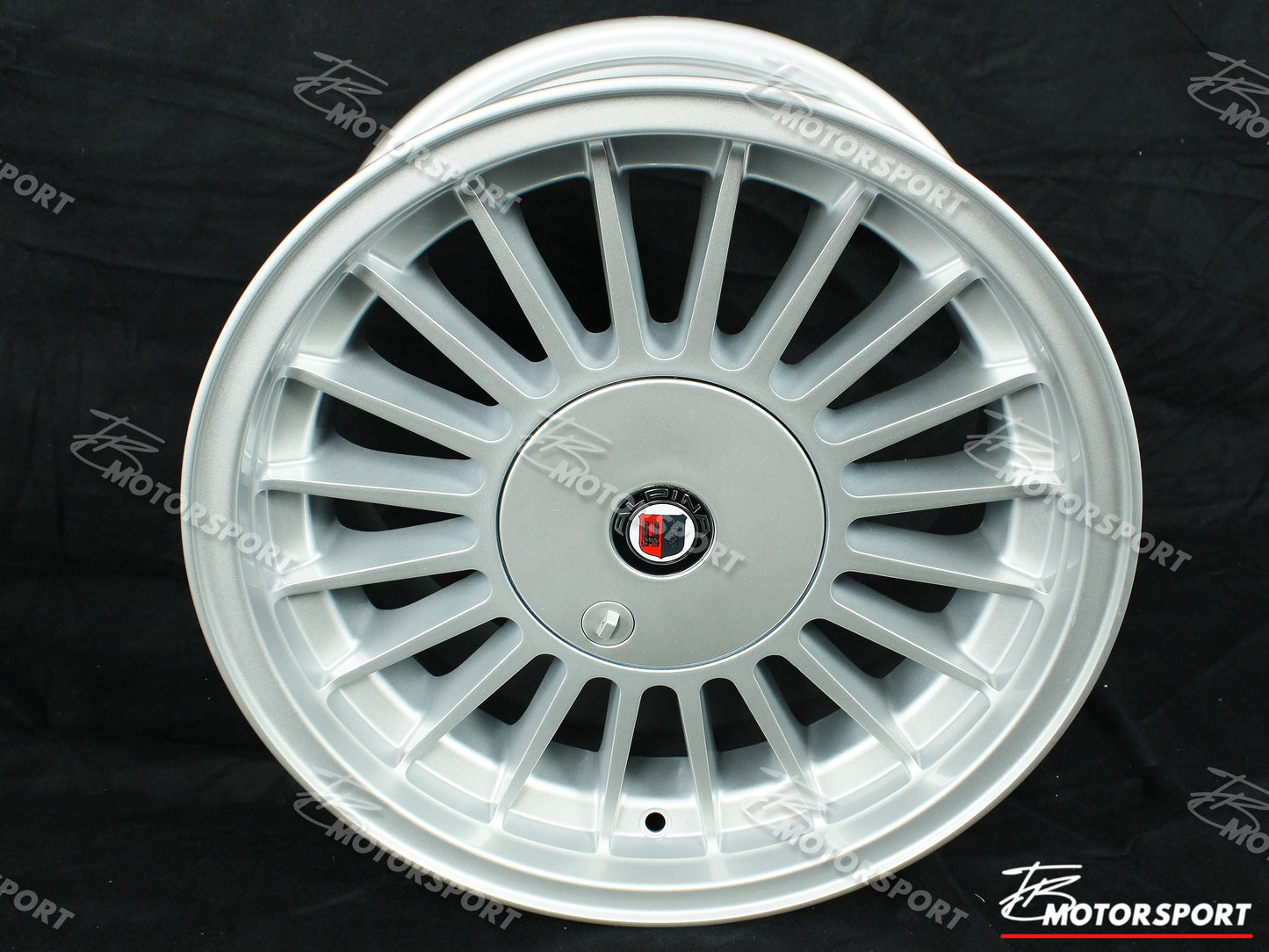 E30 M3 Maxilite Alpina Style 8x17 5x120