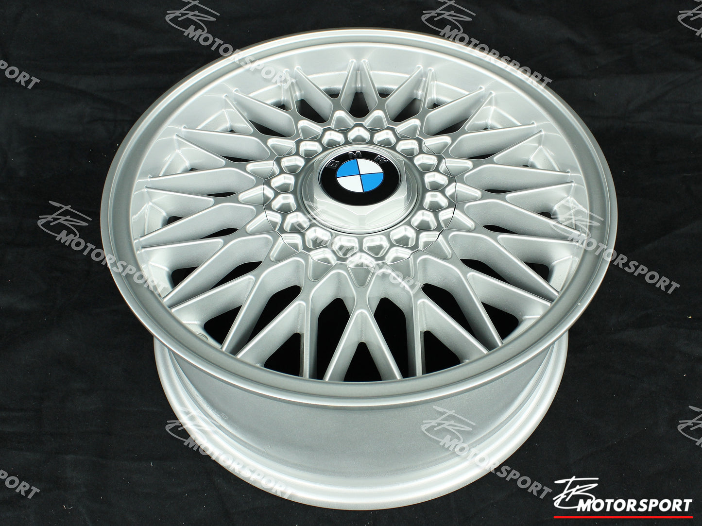 E30 M3 E34 E28 Maxilite XSpoke 7x16 5x120